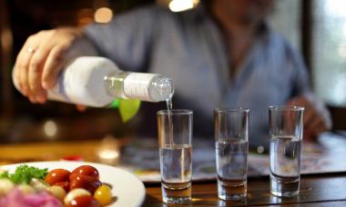 Kompatibilnost analgina i alkohola